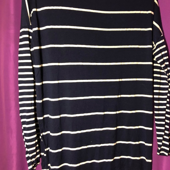 Sweater - Picture 3 of 4